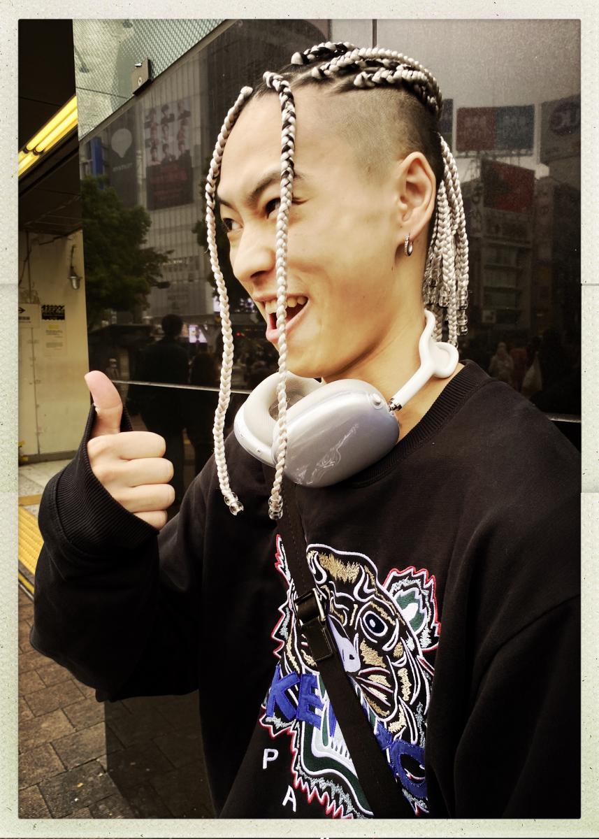 Shibuya crossing denizen