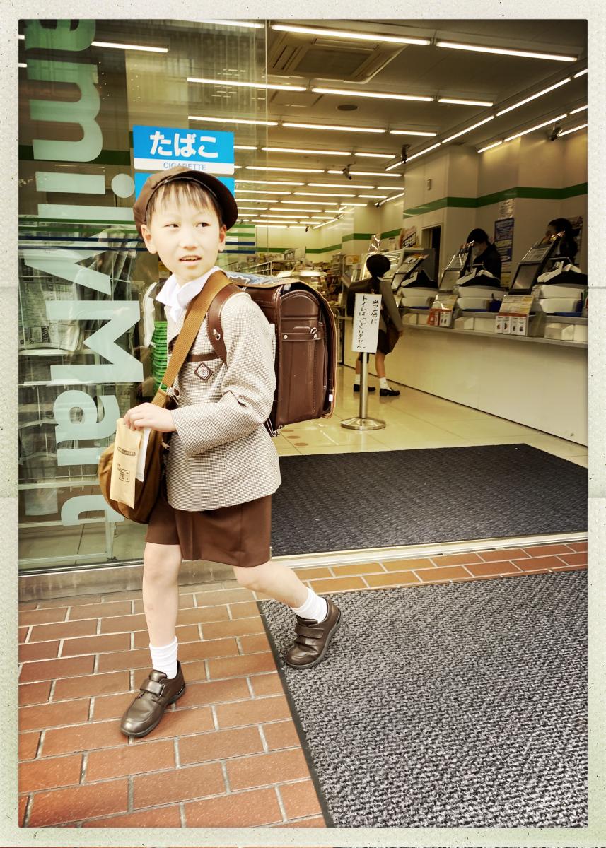 711 Customer, after school, Kyoto