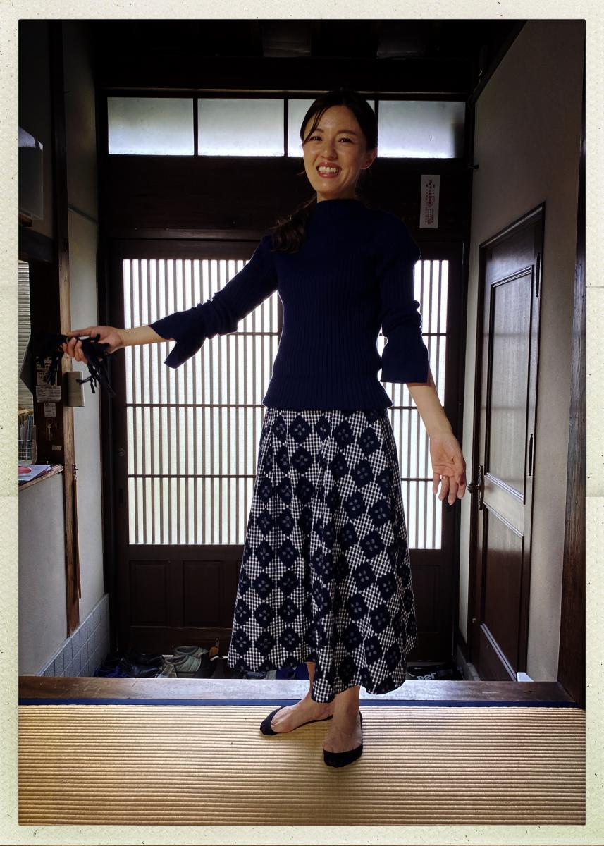 Wearing a beautiful dyed and Patterned skirt at Nomura Orimono