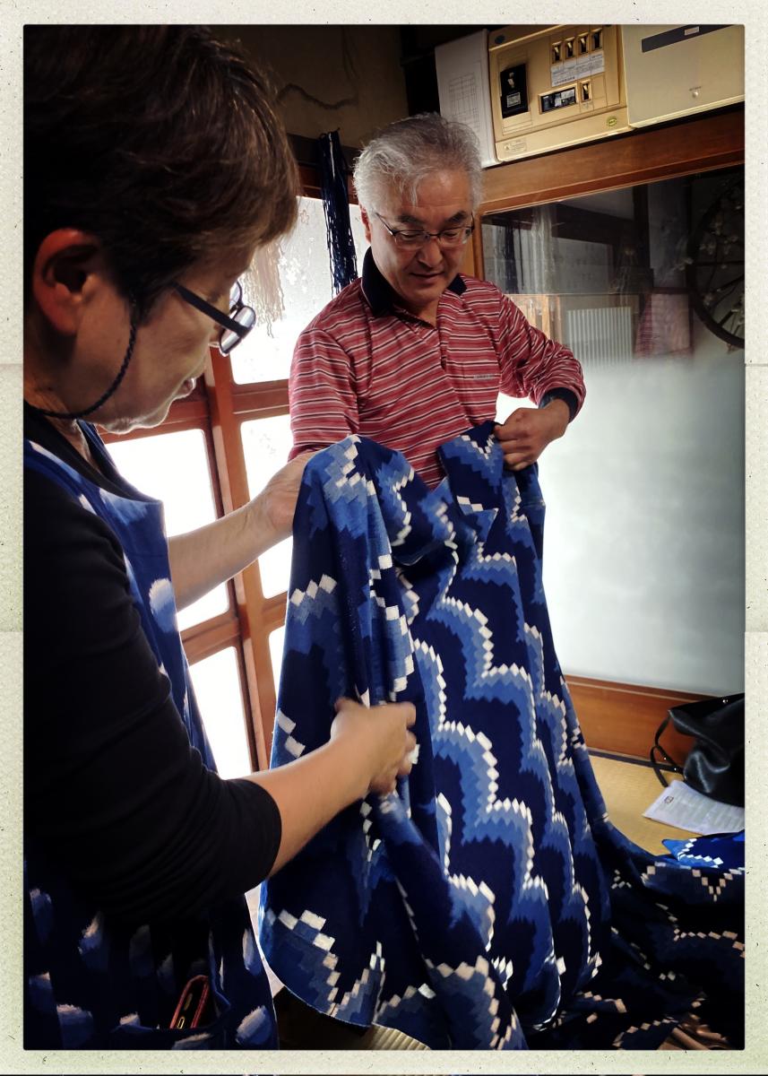 Owners and weavers at Yamamura Takeshi atelier