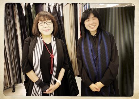 Stripes! At Kokura Shimashima, Noriko Tsuiki and her daughter Mio Tsuiki  run their company making kokura-ori, densely woven striped cotton fabrics.